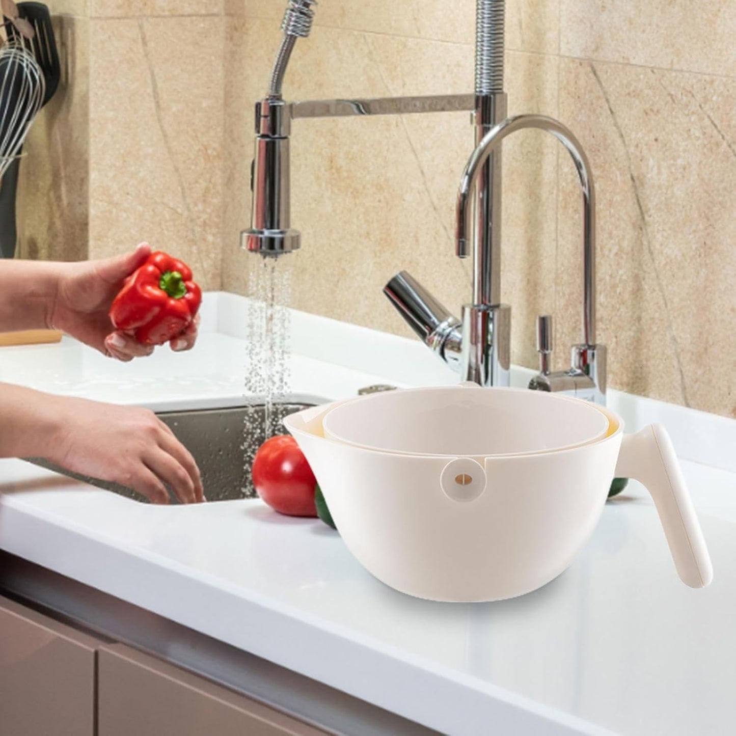 Bol cu Doua Straturi, pentru Fructe, Legume, cu Cos de Scurgere a Apei, 2L, din ABS+PP, 29.9 x 22.5 x 11.8 cm, Alb