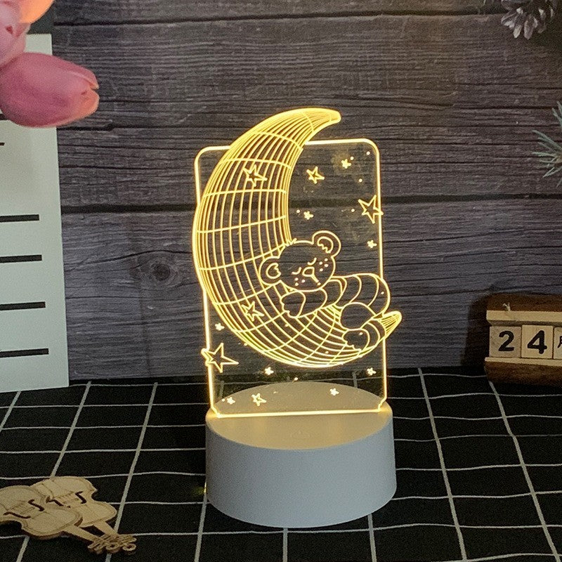 Lampa LED decorativa, 3D, Ursulet si Semiluna, cu telecomanda, doua moduri de alimentare USB si baterii, 20 cm inaltime, din material acril si lumina multicolora, alb