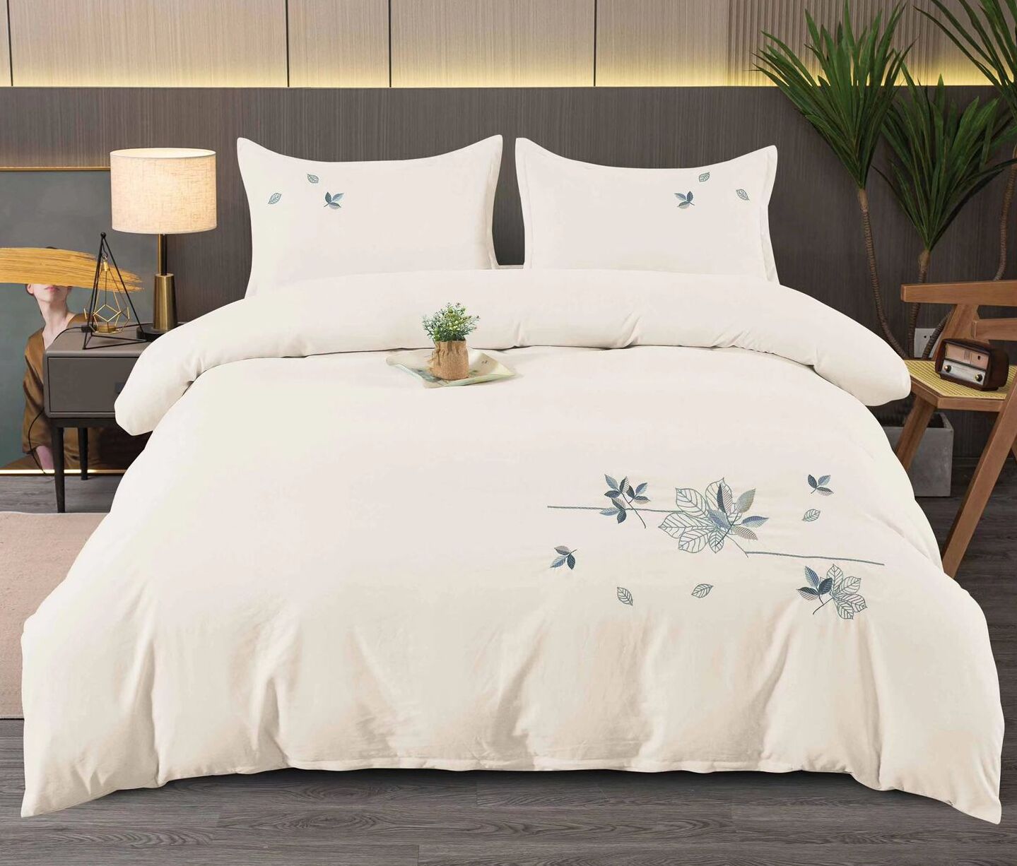 Lenjerie de pat bumbac finet Brodat de Lux– 4 piese-245 x 250cm