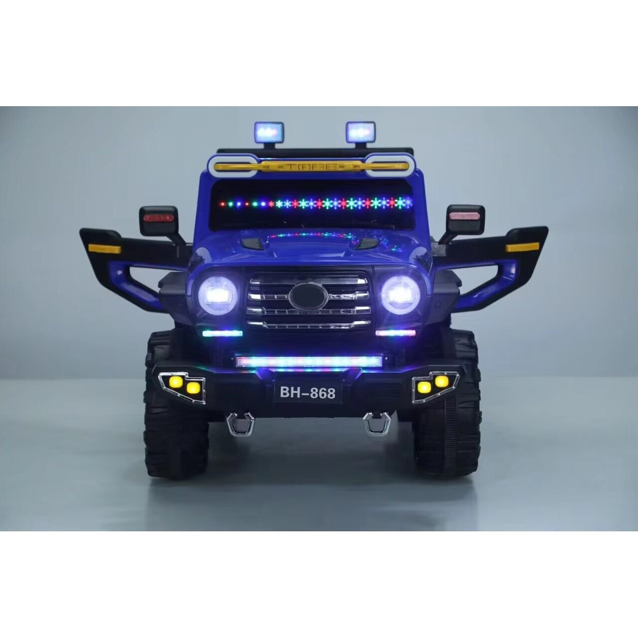 Masina electrica pentru copii, Off-Road, 4x4, telecomanda, 12 V, varsta 2-7 ani