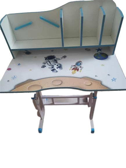 Set Birou ergonomic copii cu scaun Reglabil suport carte si raft de caiete, imprimeu Astronaut