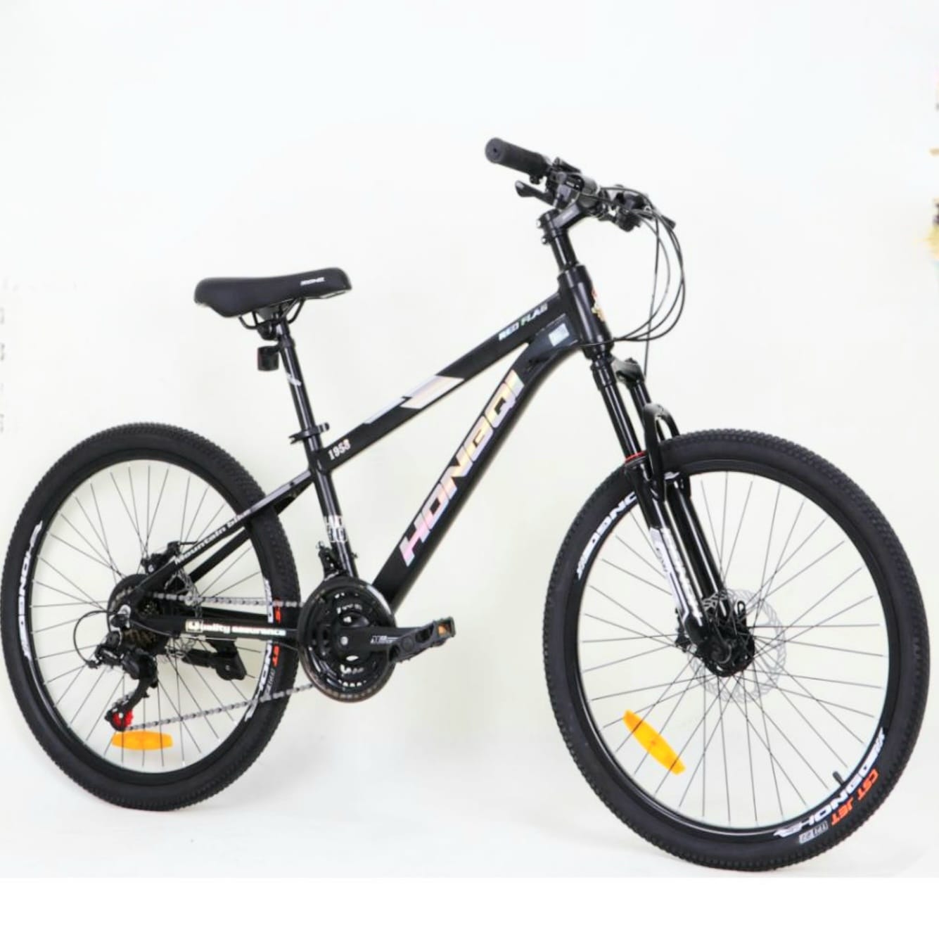 Bicicleta MTB 24 Inch Cu Suspensie Fata Si Sistem de Franare pe Disc