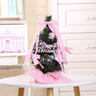 Brad artificial, 30cm, Ornamentat cu Globuri, Zapada Artificiala, Inscriptie Merry Christmas