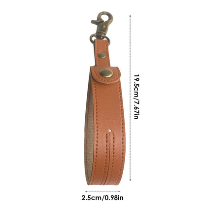 Husa de Depozitare pentru Kendama, din Piele Ecologica, Catarama cu Agatare pentru Transportare, Model Breloc Simplu, 19.5 x 2.5 cm, Maro
