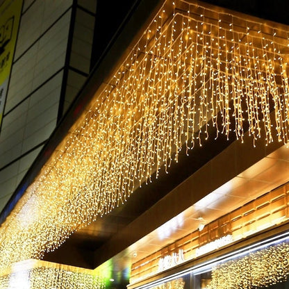 Instalatie de Craciun tip franjuri, 10 metri lungime, 200 LED, ALB CALD