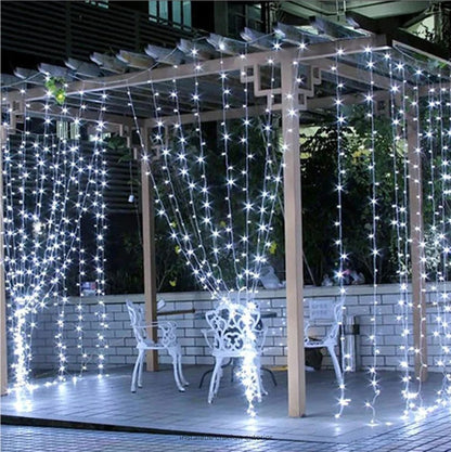 Instalatie de Craciun tip perdea 3 m x 3 m, 400 LED, Alb cald