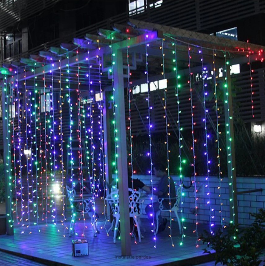 Instalatie de Craciun tip perdea 3 m x 3 m, 400 LED, Alb cald