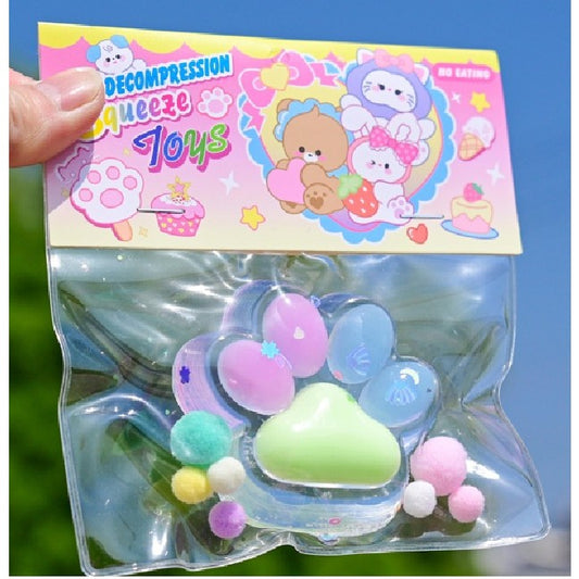 Jucarie Antistres Squishy, cu Revenire Lenta, Labuta de Pisica Pufoasa, 7.5 cm