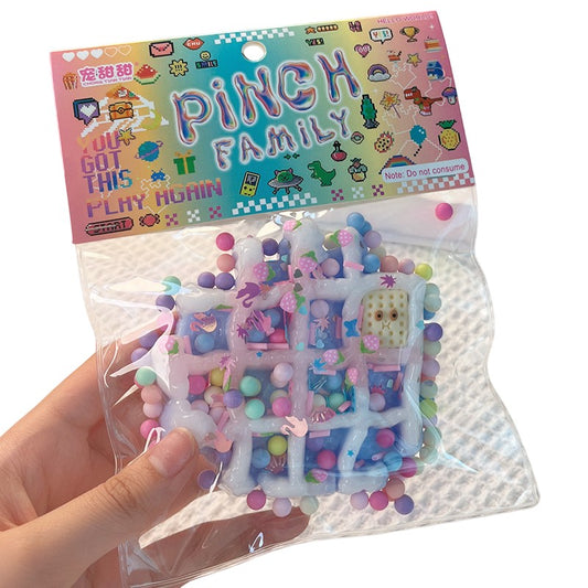 Jucarie Antistres Squishy, cu Revenire Lenta, Squeeze Pinch Family, Model Waffle, 6x6 cm, 99g