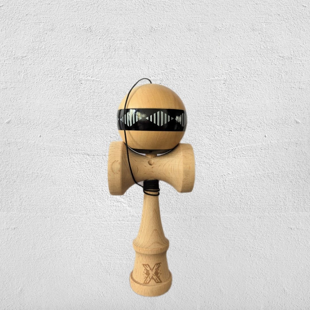 Kendama Originala X FREQUENCY , Profesionala, din Lemn, 18 cm, Negru