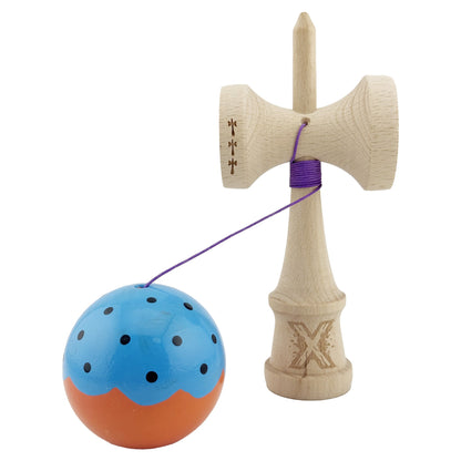 Kendama X Originala, Profesionala,  Big Cups V2, Super Sticky cu Cupe Mari, din lemn 18 cm, Rulment Metalic cu Ata 55 cm, Albastru/Portocaliu