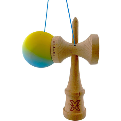 Kendama X Originala, Profesionala,din Lemn, Big Cups, Rubber Grip, 18 cm, Galben/Albastru