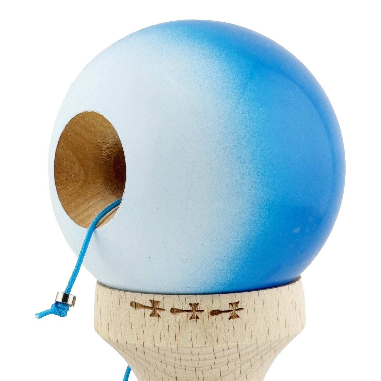 Kendama X Originala, Profesionala, Big Cups V2, Super Sticky cu Cupe Mari, din lemn 18 cm, Rulment Metalic cu Ata 55 cm, Albastru/Alb