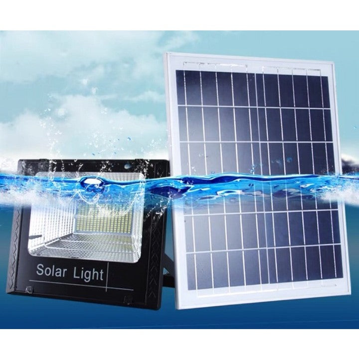 Proiector LED/Lampa solara de exterior, 15 cm x 12 cm, Rezistent la Apa IP67, cu Panou Solar, 100 LED SMD, 30W, Senzor de lumina, Timer, cu Telecomanda, 2 moduri de iluminat, kit montaj inclus, Lumina Rece
